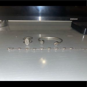 Kendra Scott Jewelry !!READ DESCRIPTION!!